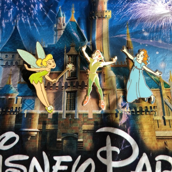 Disney Accessories - Disney Peter Pan Wendy Tink Set